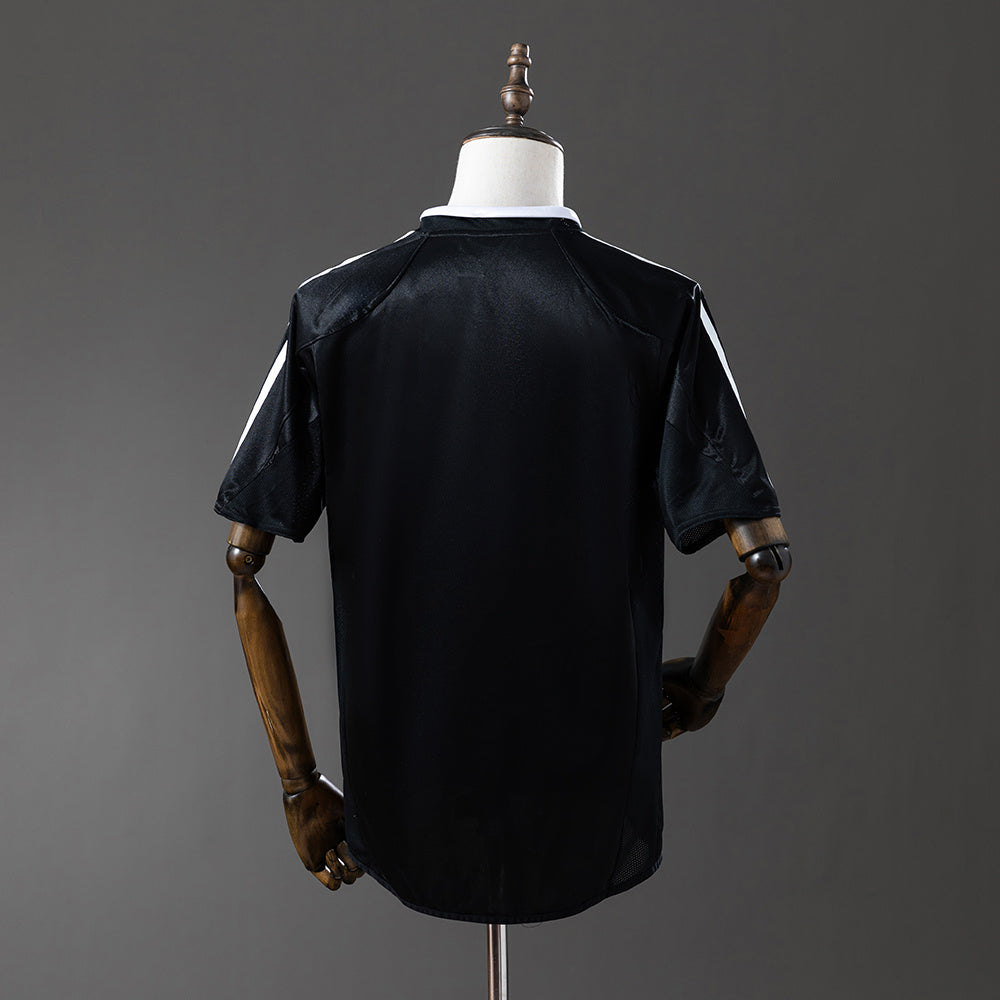 Camisola Real Madrid Terceira 04/05 Retro
