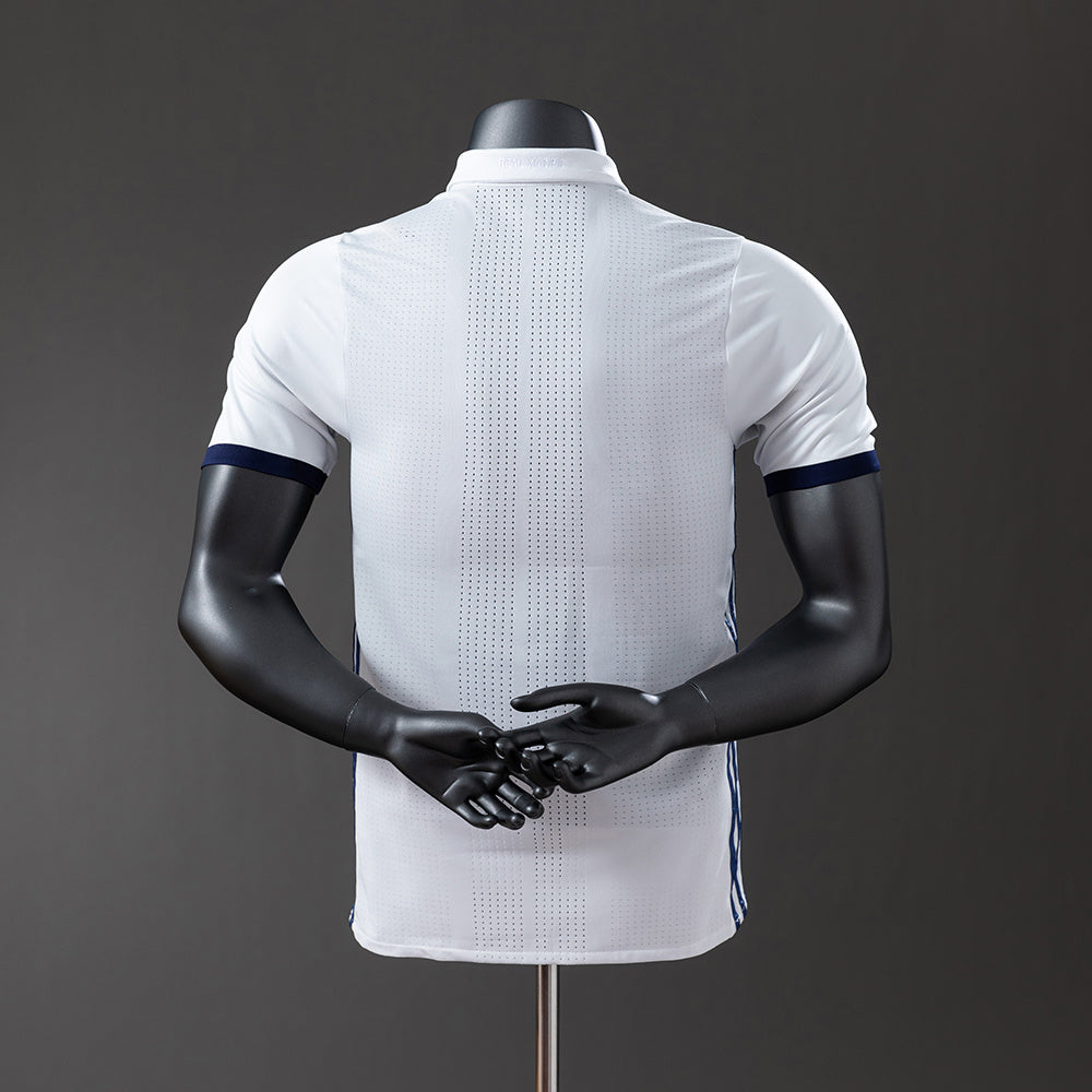 Camisola Real Madrid Principal 16/17 Retro - Versão Jogador