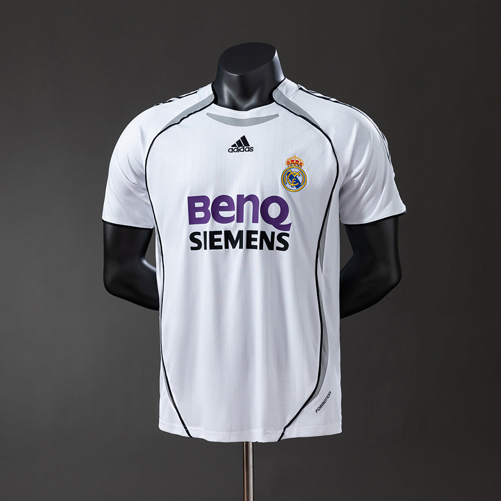 Camisola Real Madrid Principal 06/07 Retro - Versão Jogador