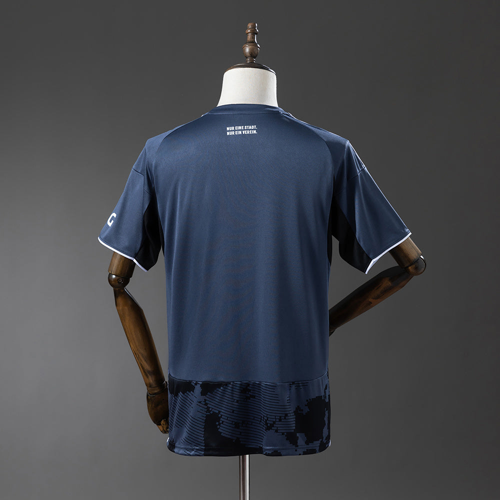 Camisola Eintracht Frankfurt Terceira 25/26