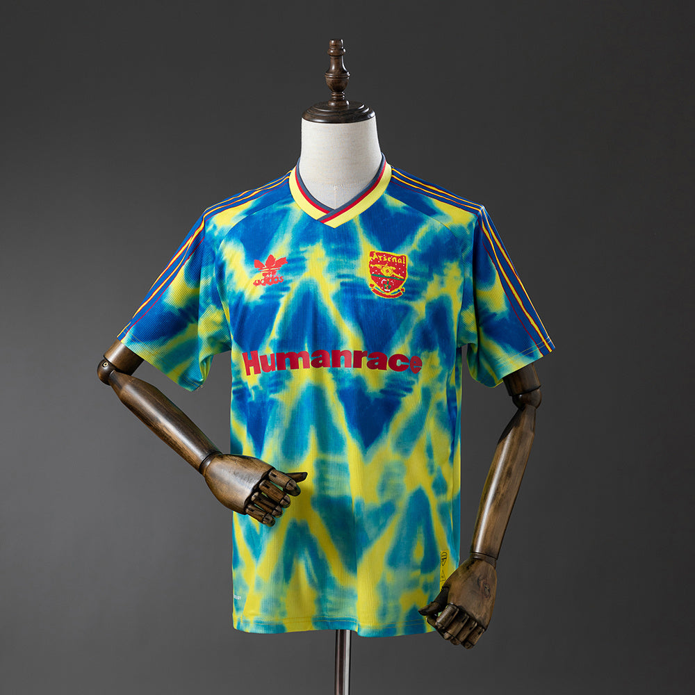 Camisola Arsenal x Human Race Edição Especial Retro