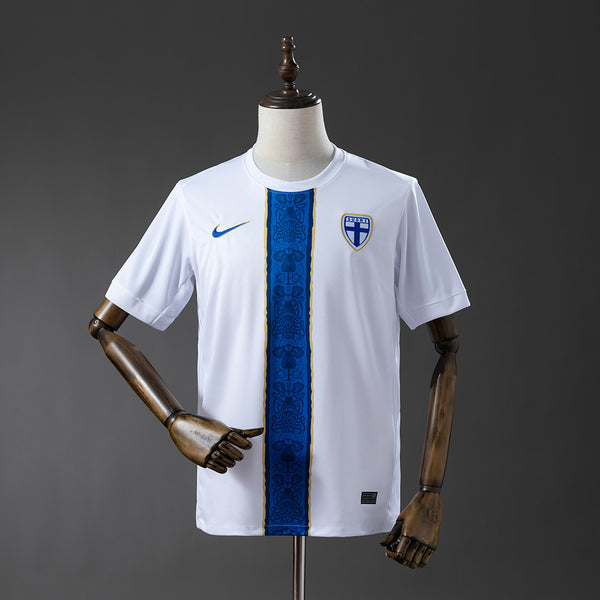 Camisola Finlândia Principal 26/27 - Mundial 2026 (Modelo 2)