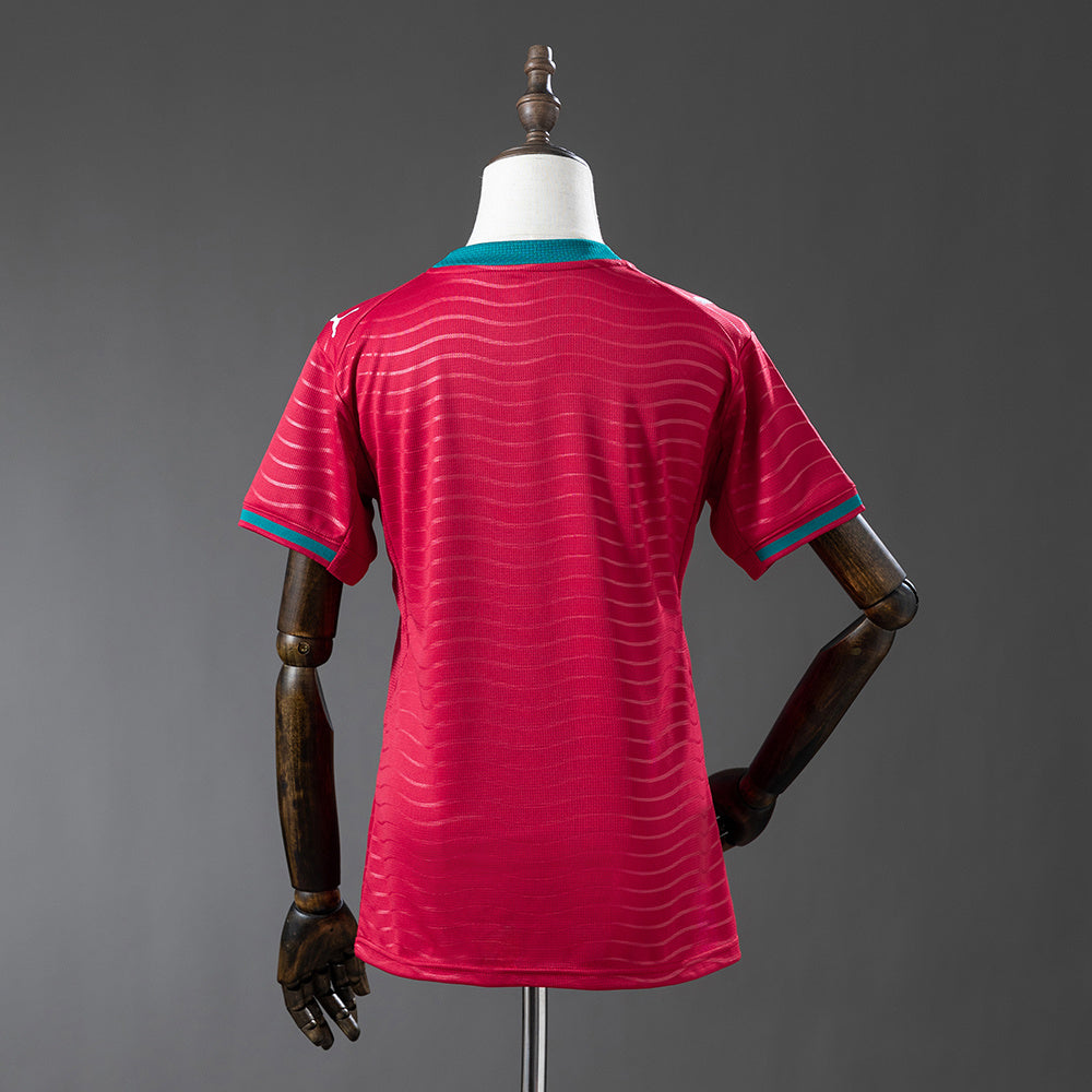 Camisola Portugal Principal 26/27 - Mundial 2026 - Versão Feminina (Modelo 2)