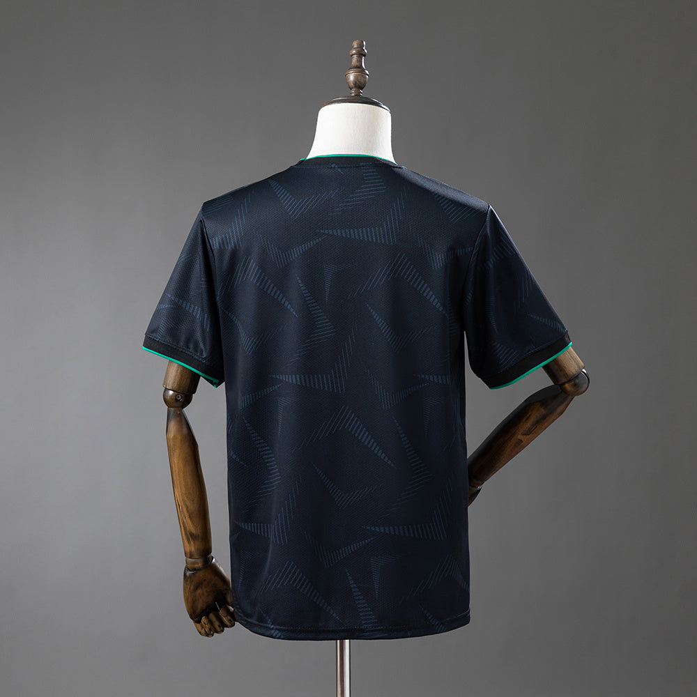 Camisola Irlanda Edição Especial Preta 25/26