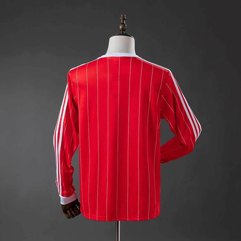 Camisola Nottingham Forest Principal 82/84 Retro - Manga Comprida