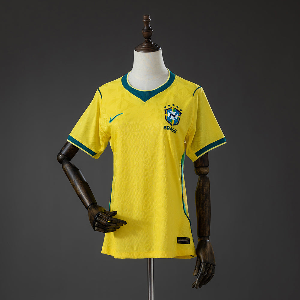 Camisola Brasil Principal 26/27 - Mundial 2026 - Versão Jogador - Versão Feminina