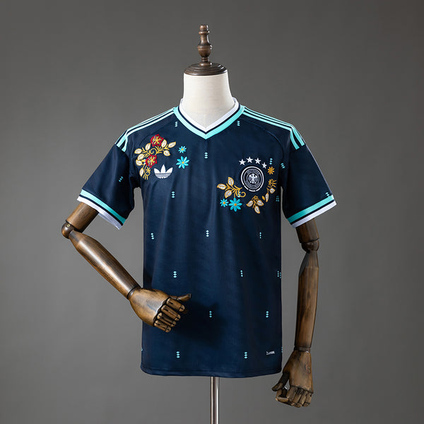 Camisola Alemanha Alternativa Edição Especial Bordada 26/27 - Mundial 2026