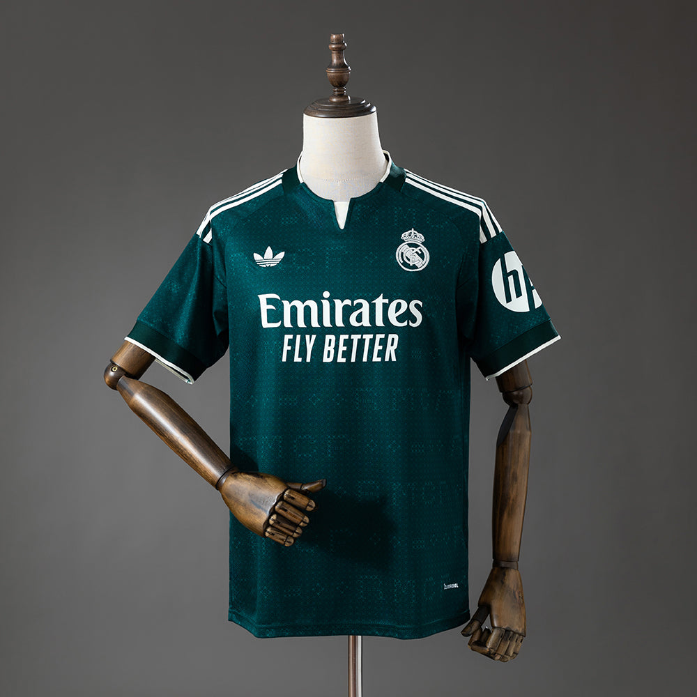 Camisola Real Madrid Alternativa 26/27