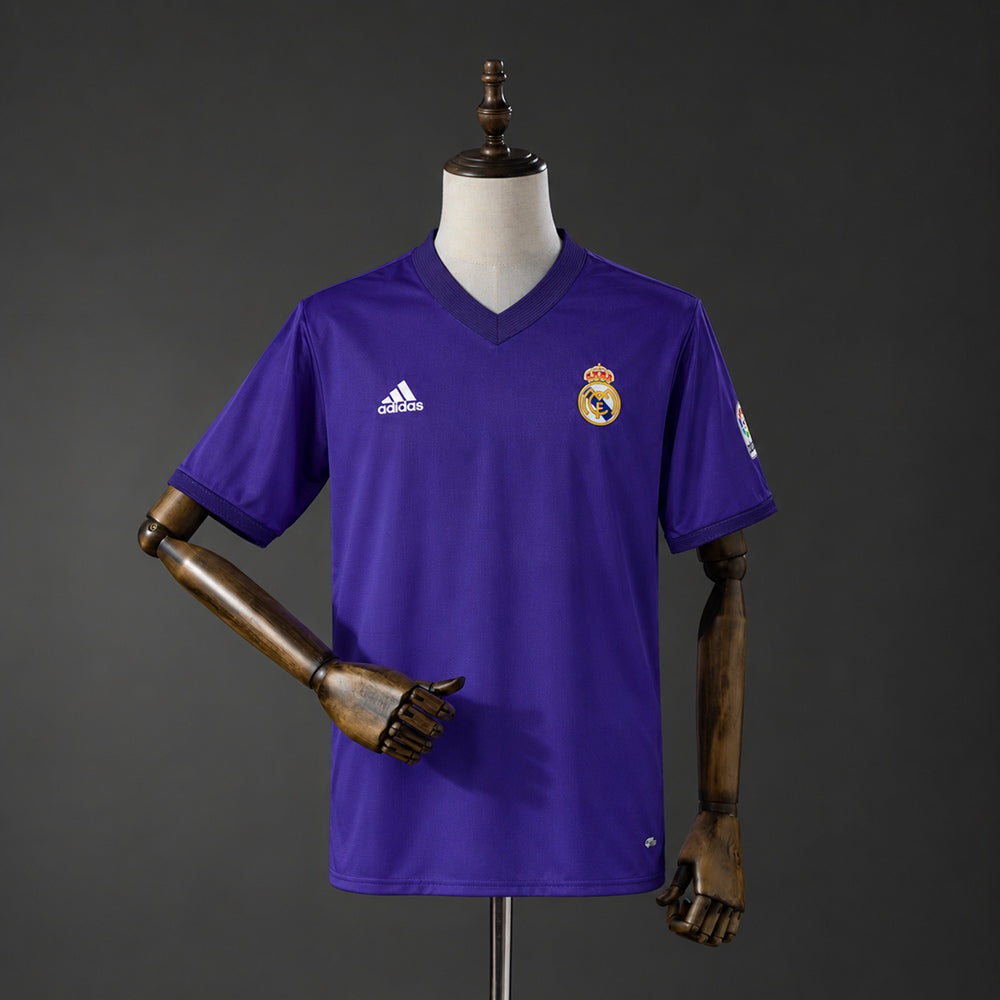 Camisola Real Madrid Terceira Reversível 02/03 Retro