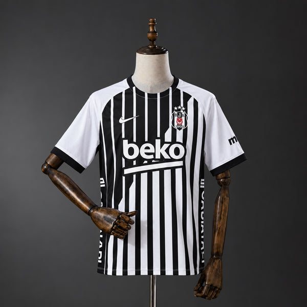 Camisola Besiktas Alternativa 26/27