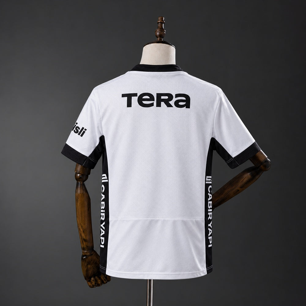Camisola Besiktas Principal 26/27