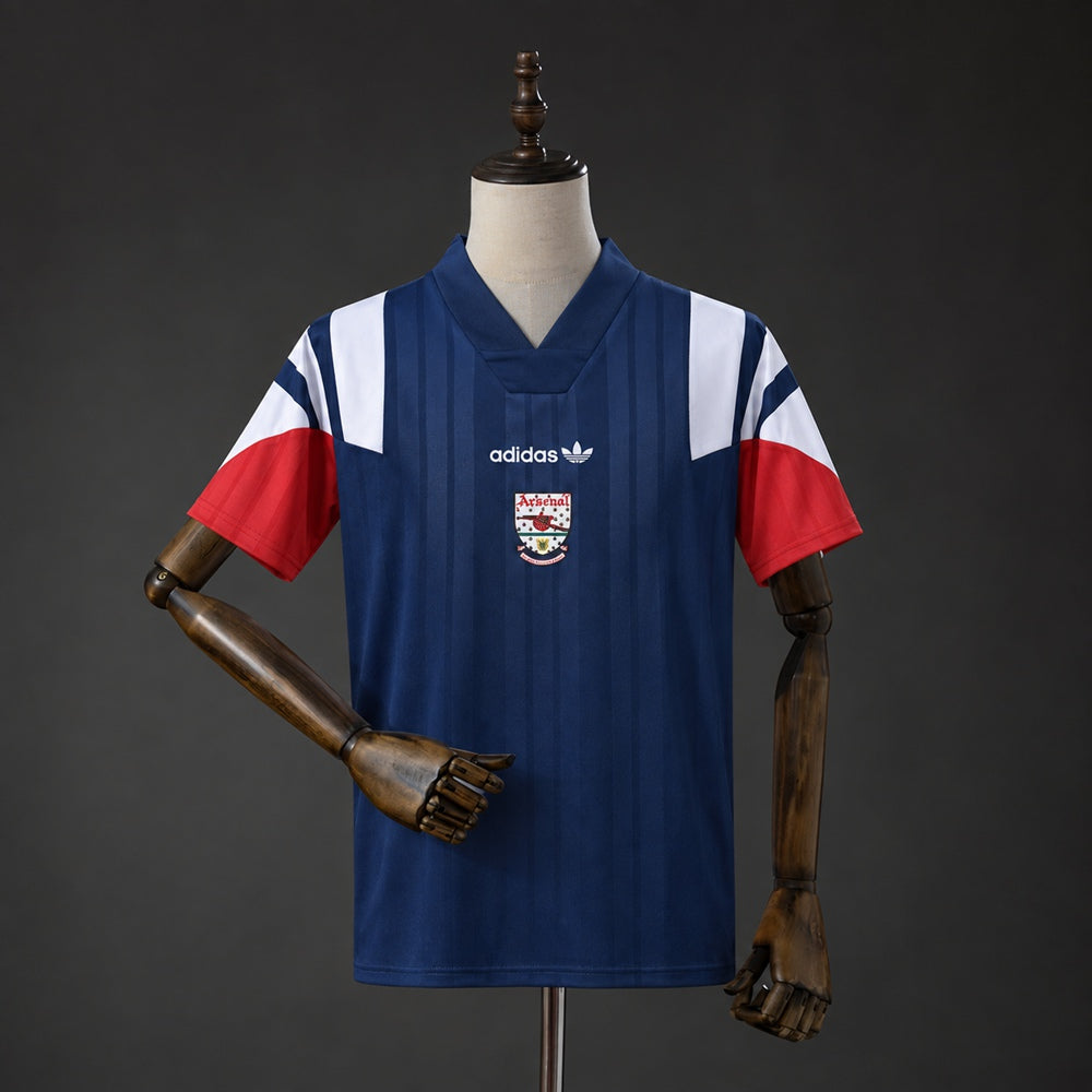 Camisola Arsenal Edição Especial Azul 26/27 Retro