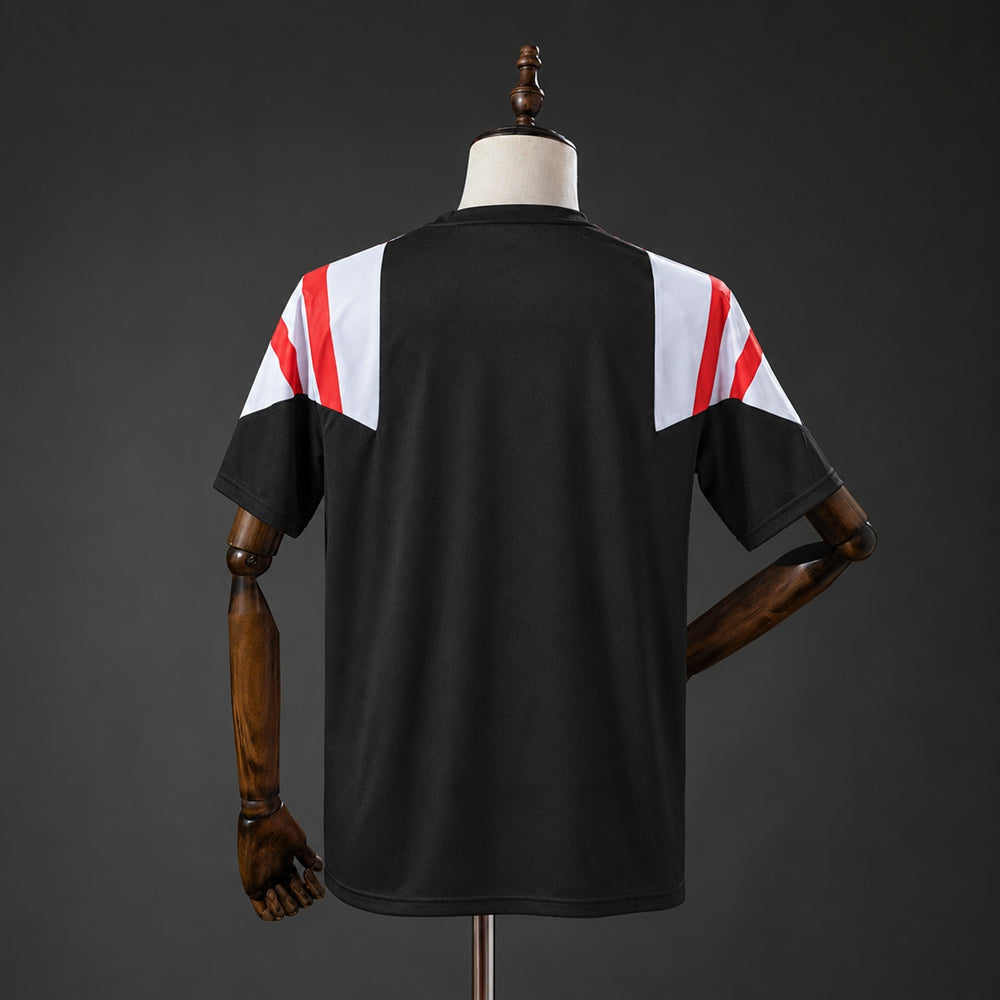 Camisola Colo Colo Edição Especial Preta 26/27 Retro