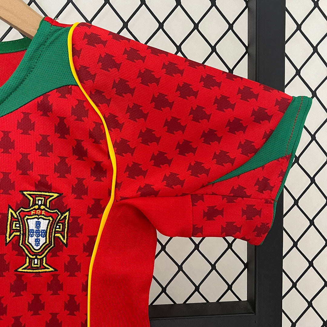 Kit Portugal Principal Criança 2004
