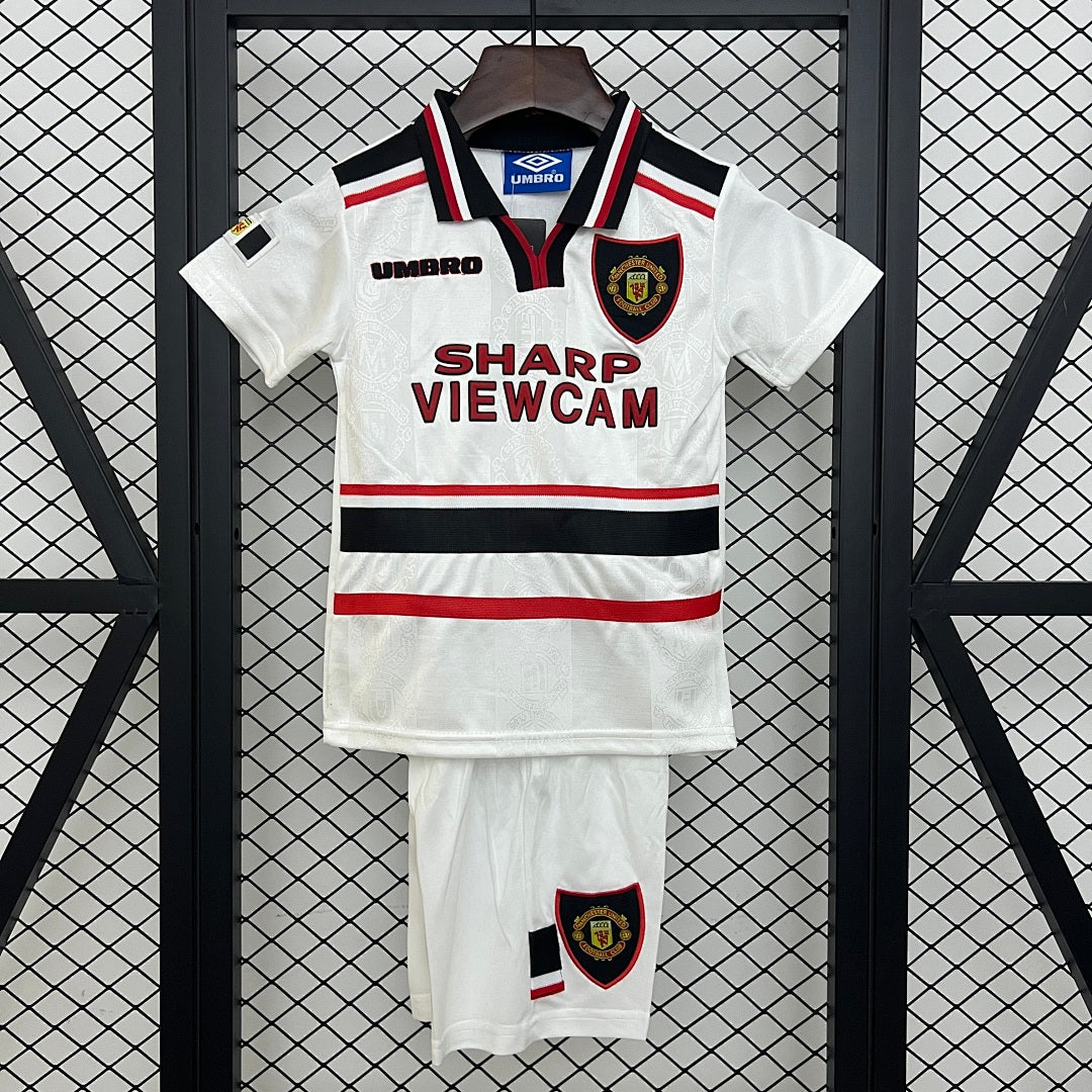 Kit Manchester United Alternativa Criança 97/98