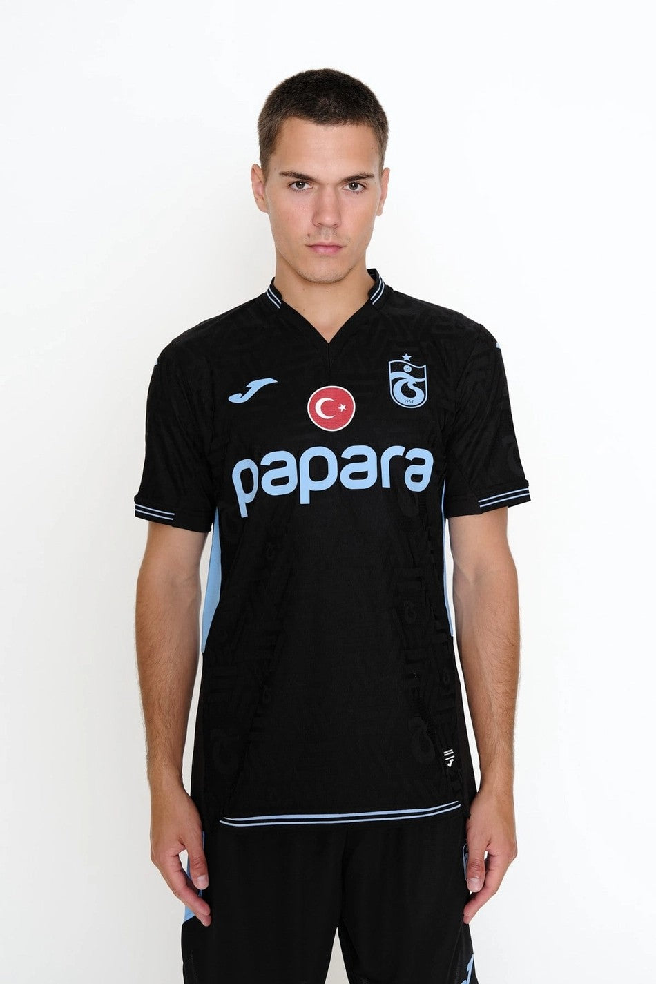 Camisola Trabzonspor 26/27 Terceira