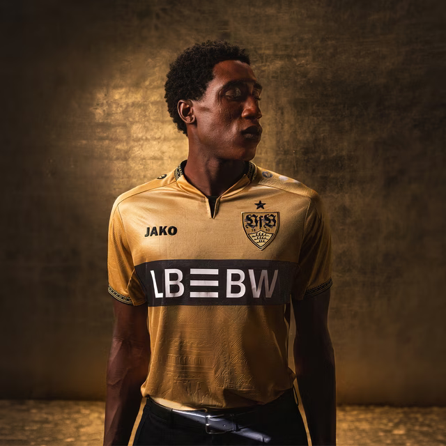 Camisola Stuttgart FC 26/27 Secundária Gold