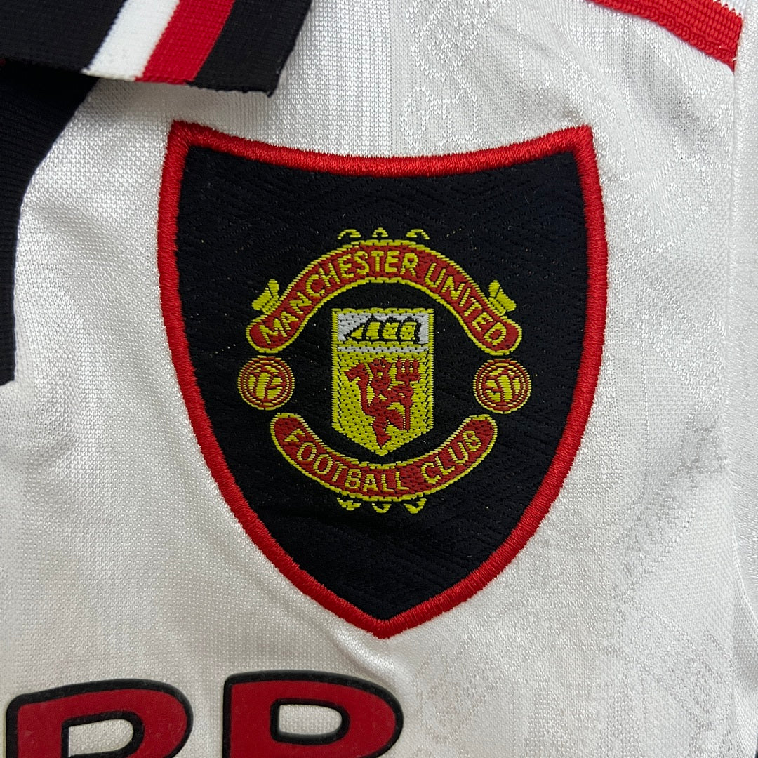 Kit Manchester United Alternativa Criança 97/98