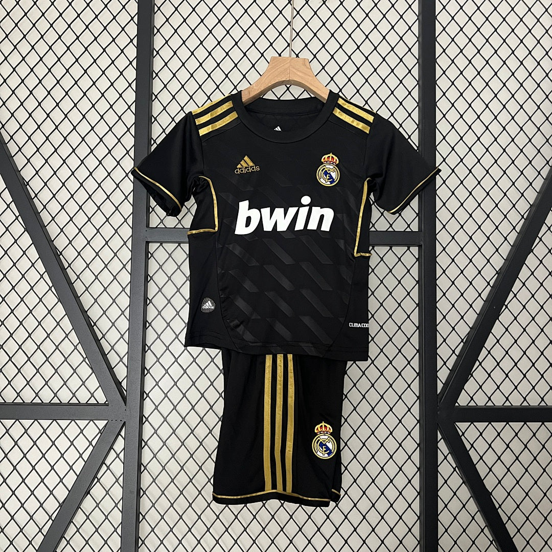 Kit Real Madrid Alternativa Criança 11/12
