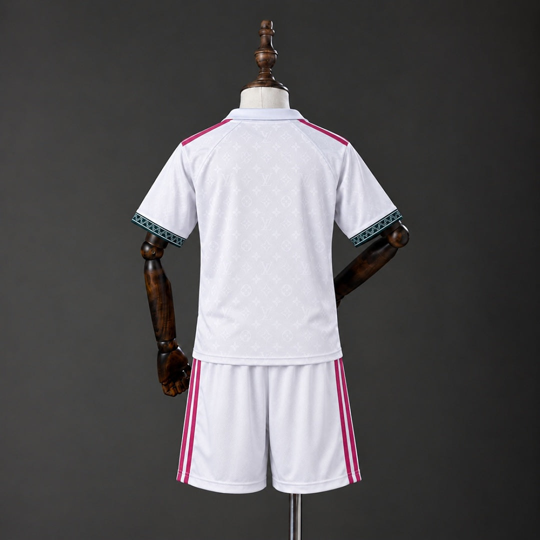 Kit Real Madrid Edição Especial Criança 26/27