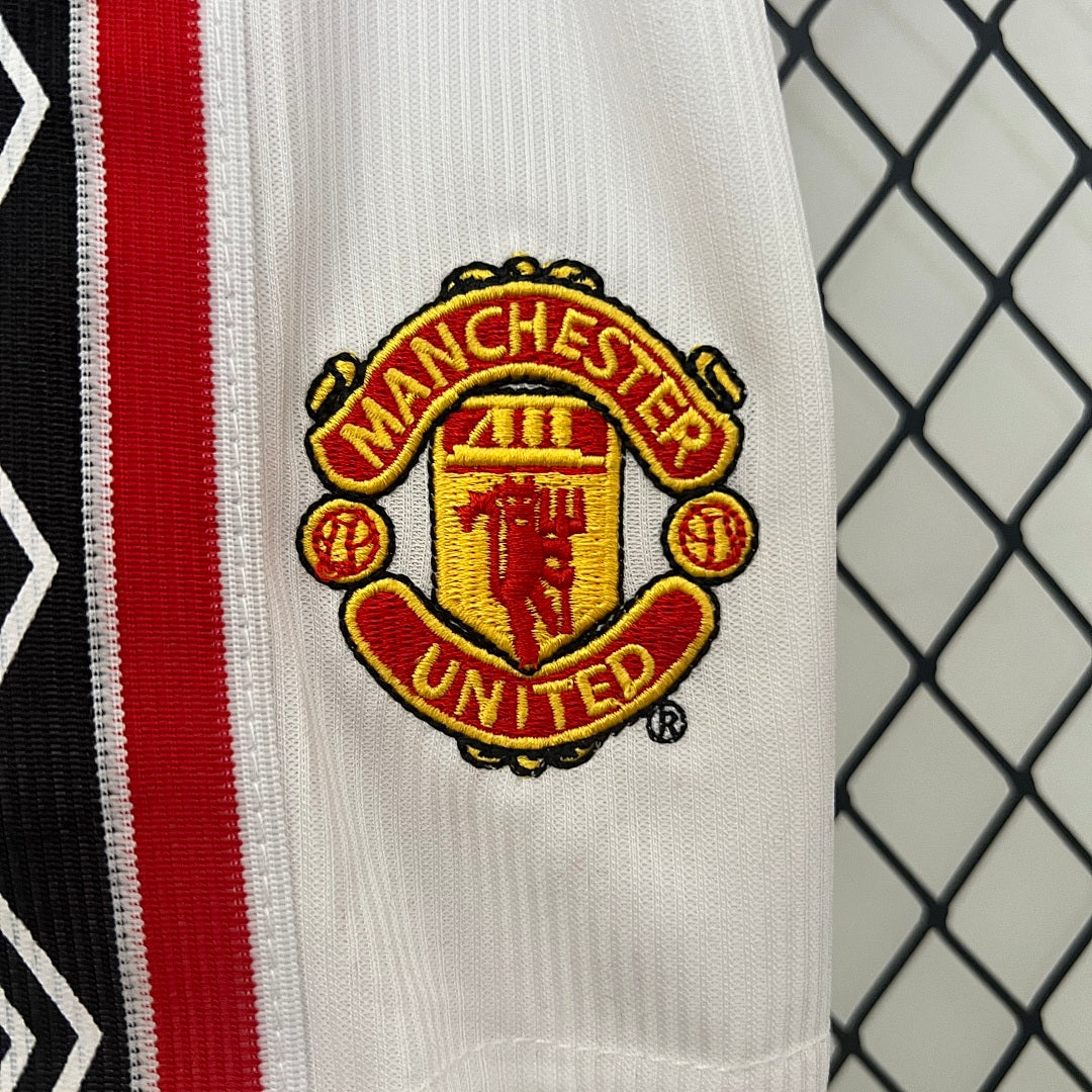 Kit Manchester United Principal Criança 98/99