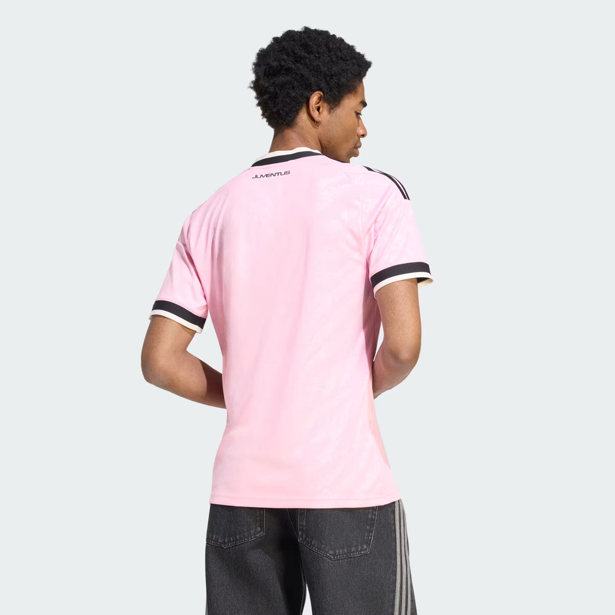 Camisola Juventus 26/27 Secundária