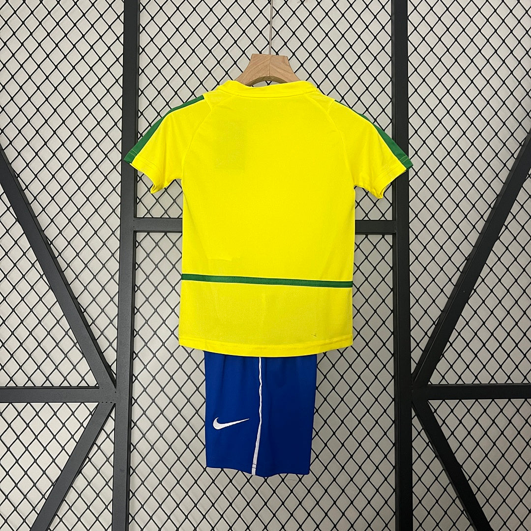 Kit Brasil Principal Criança 2002