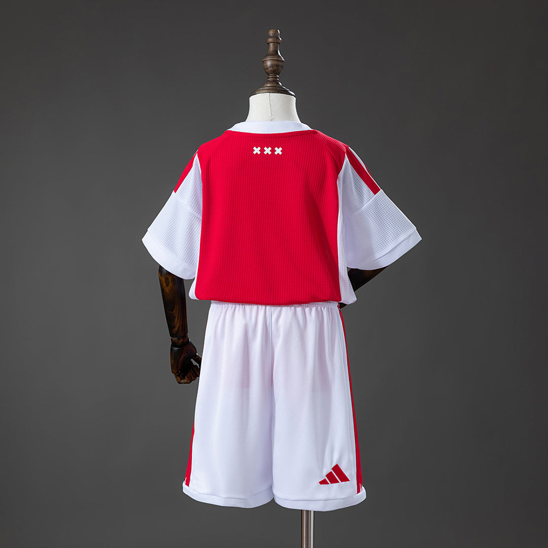 Kit Ajax Principal Criança 26/27