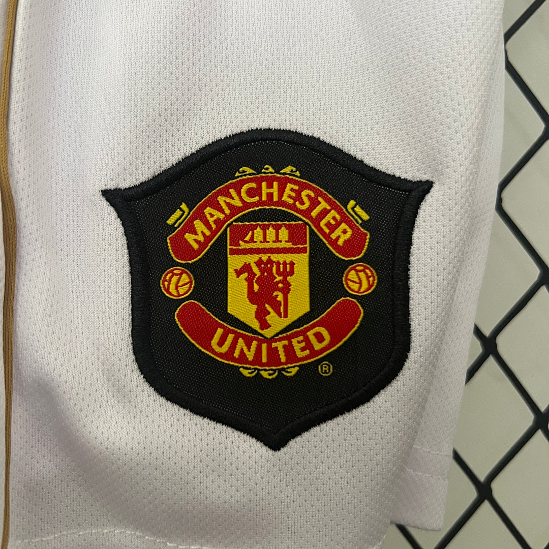 Kit Manchester United Principal Criança 06/07
