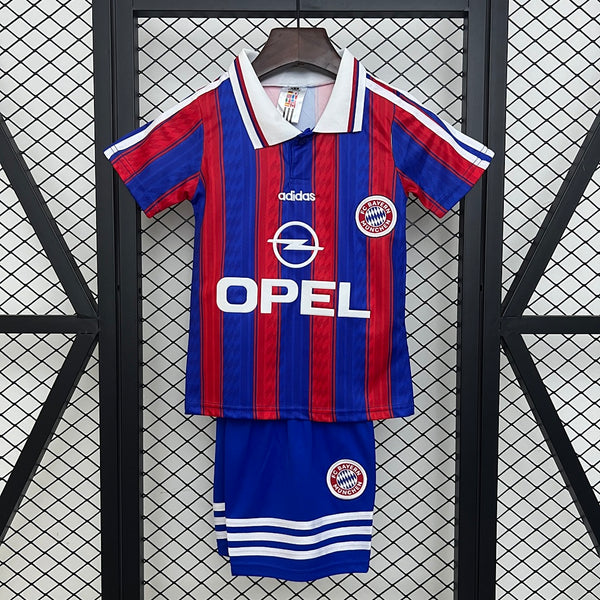 Kit Bayern Munique Principal Criança 95/97