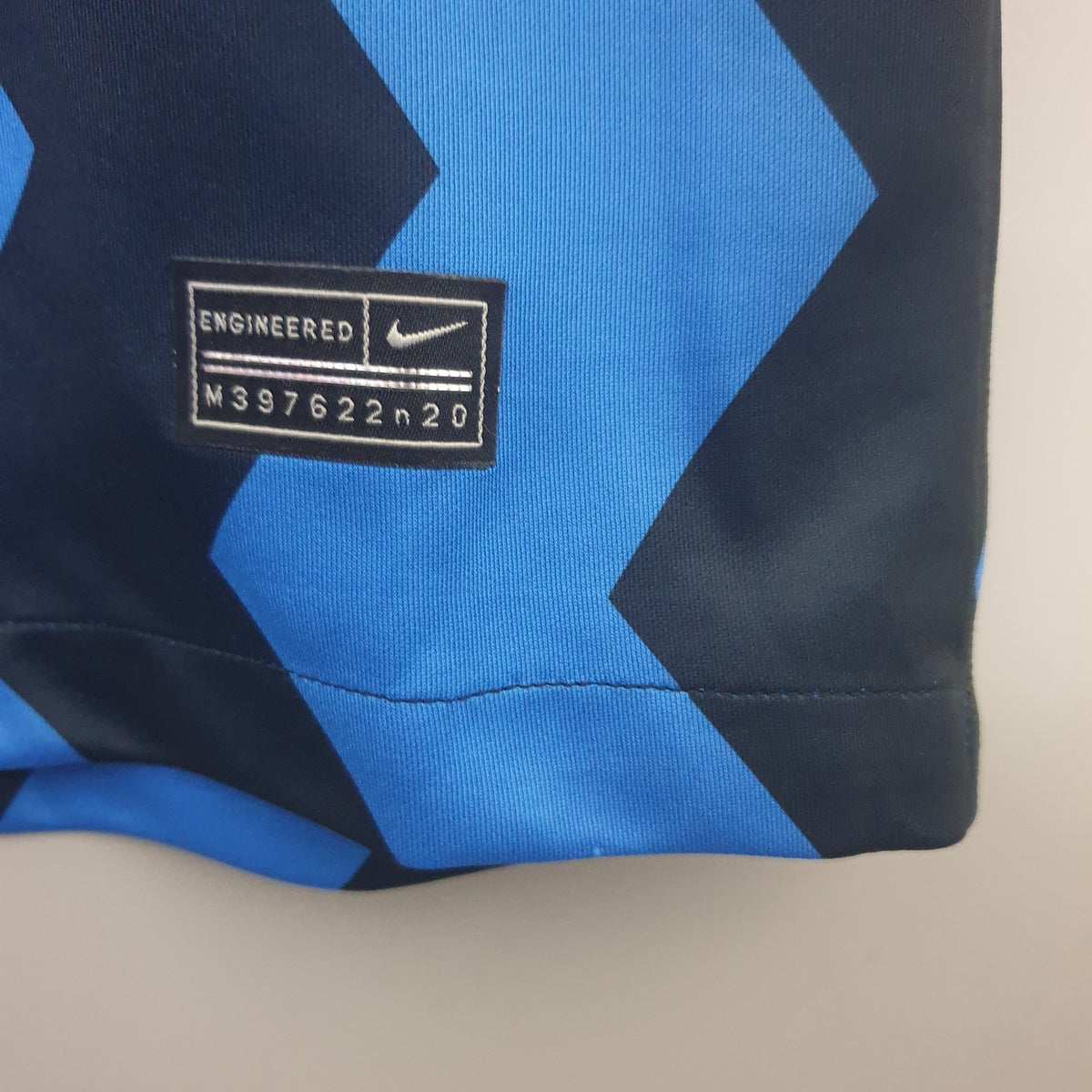 Camisola Inter de Milão Principal 20/21 Retro