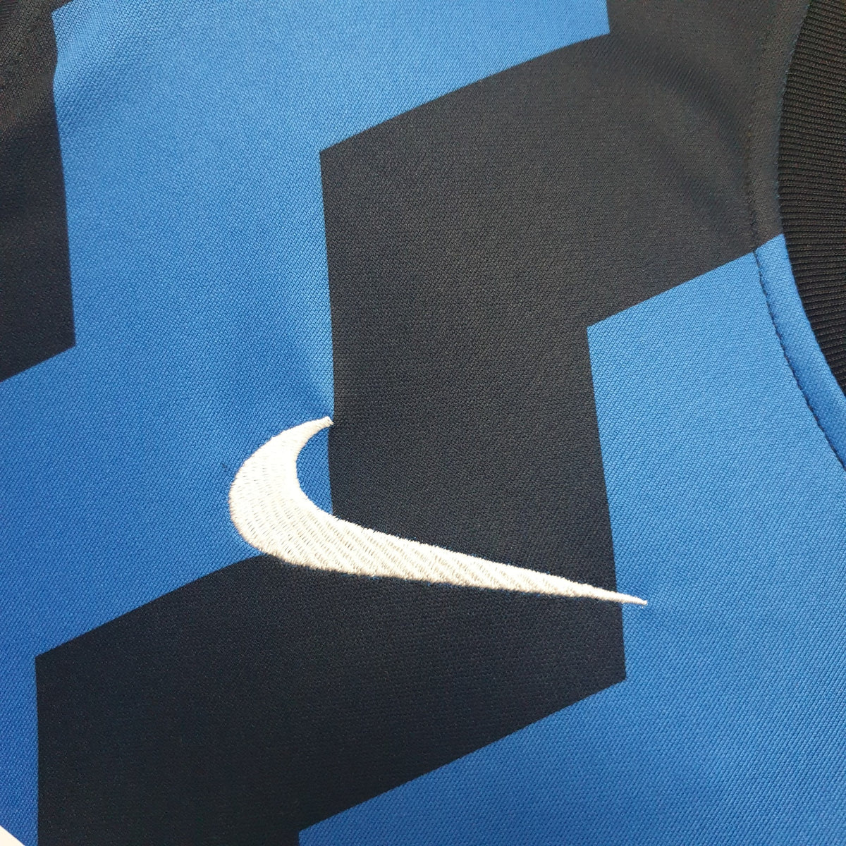 Camisola Inter de Milão Principal 20/21 Retro