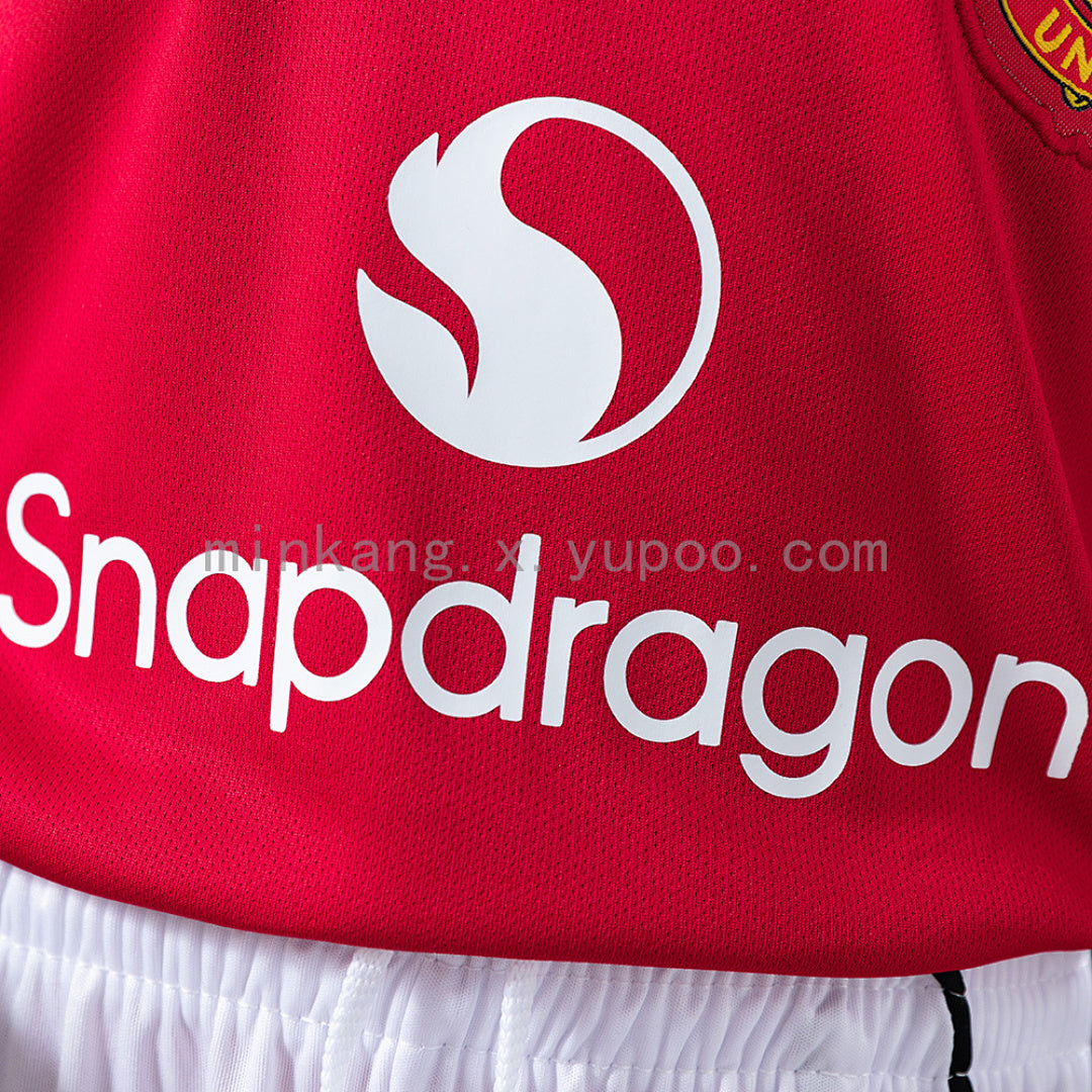 Kit Manchester United Principal Criança 25/26