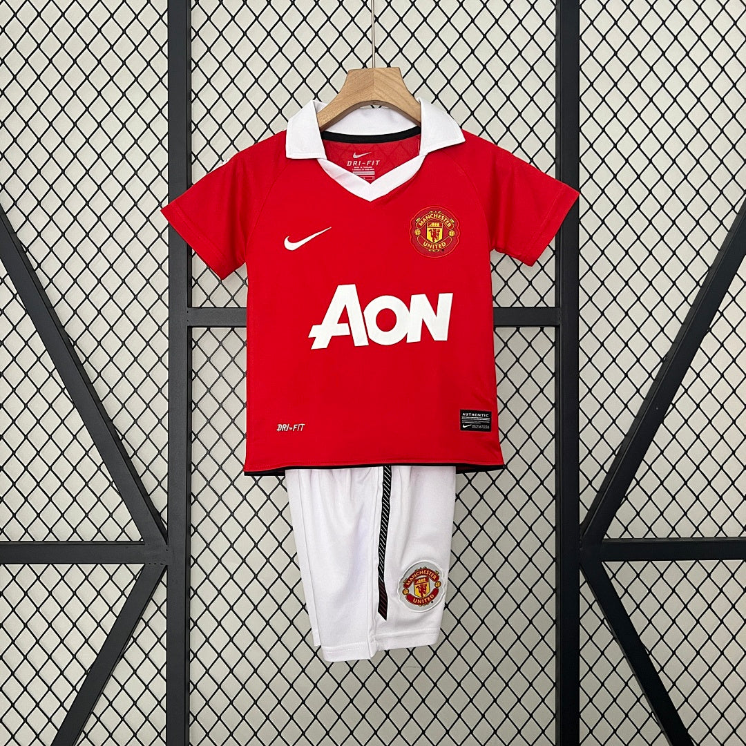Kit Manchester United Principal Criança 10/11
