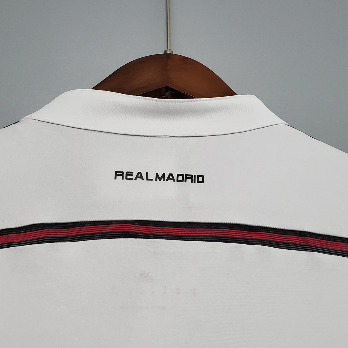 Camisola Real Madrid Principal 14/15 Retro - Manga Comprida