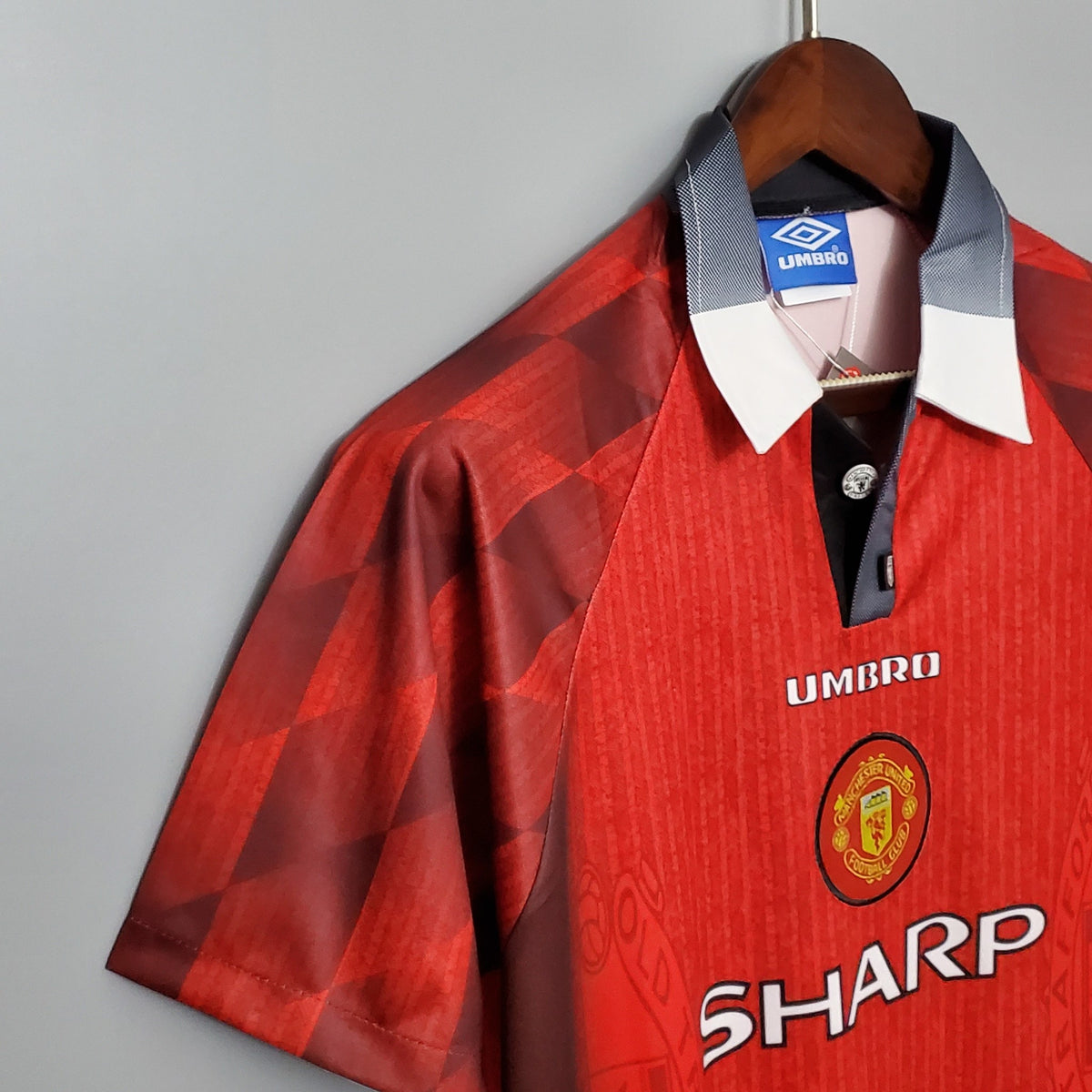 Camisola Manchester United Principal 96/97 Retro