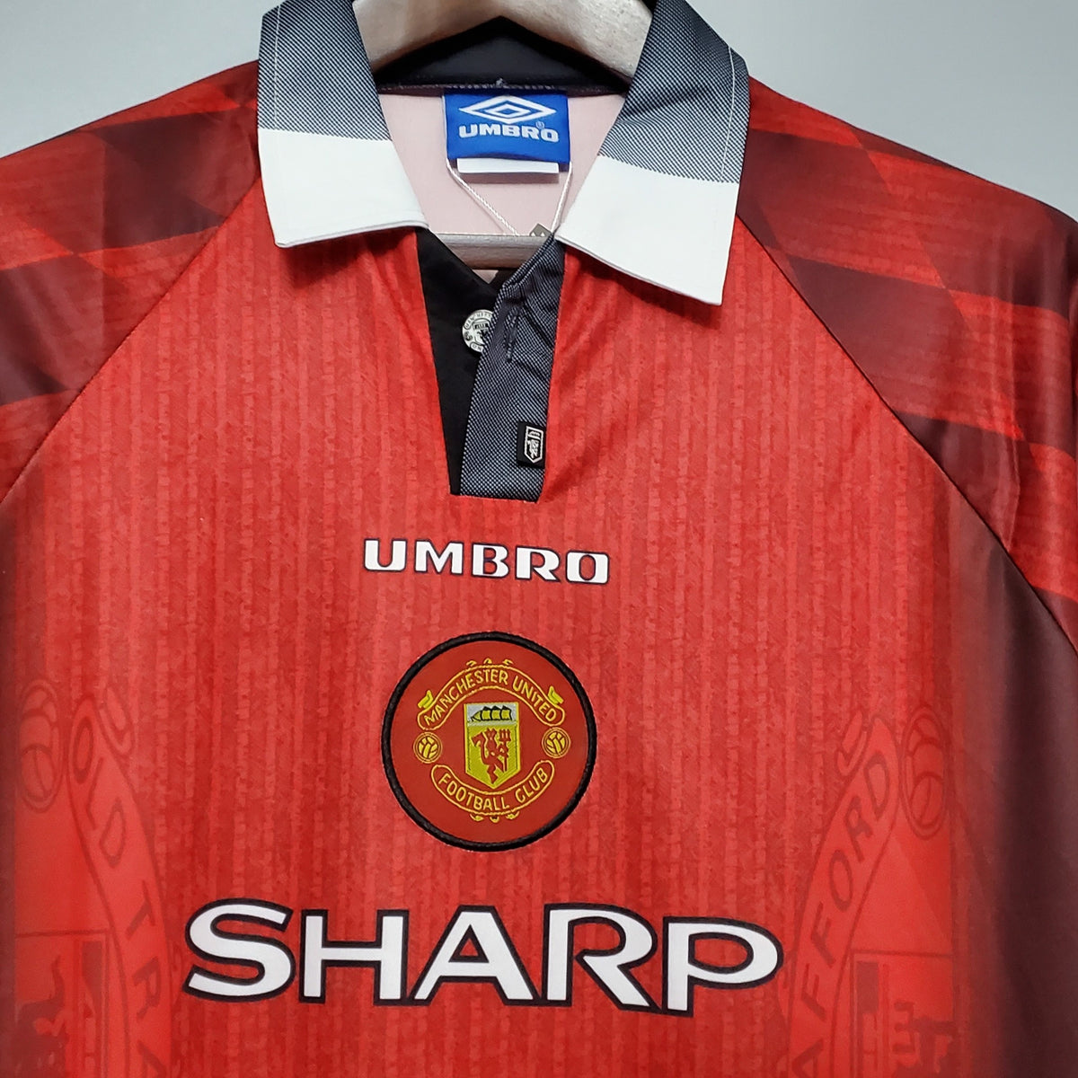 Camisola Manchester United Principal 96/97 Retro