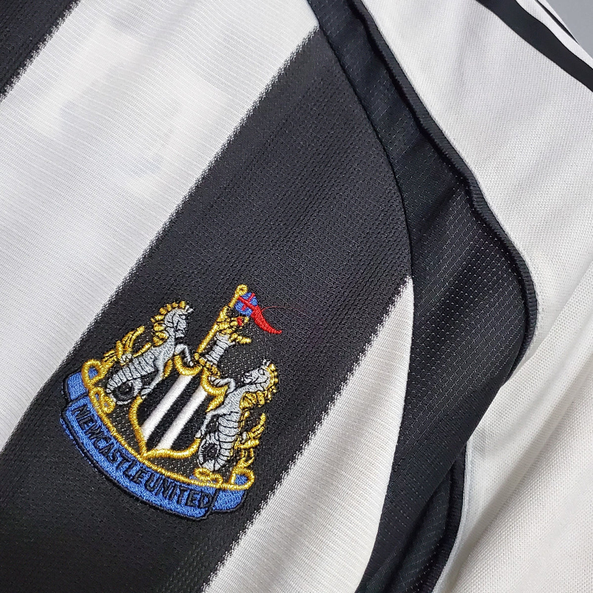 Camisola Newcastle United Principal 05/06 Retro
