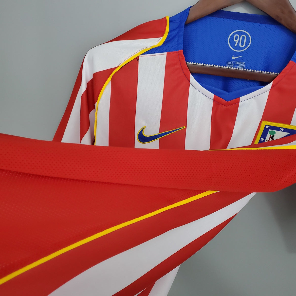 Camisola Atlético de Madrid Principal 04/05 Retro