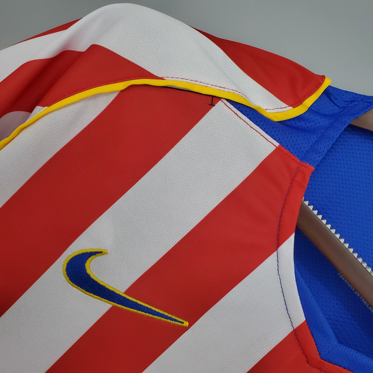 Camisola Atlético de Madrid Principal 04/05 Retro