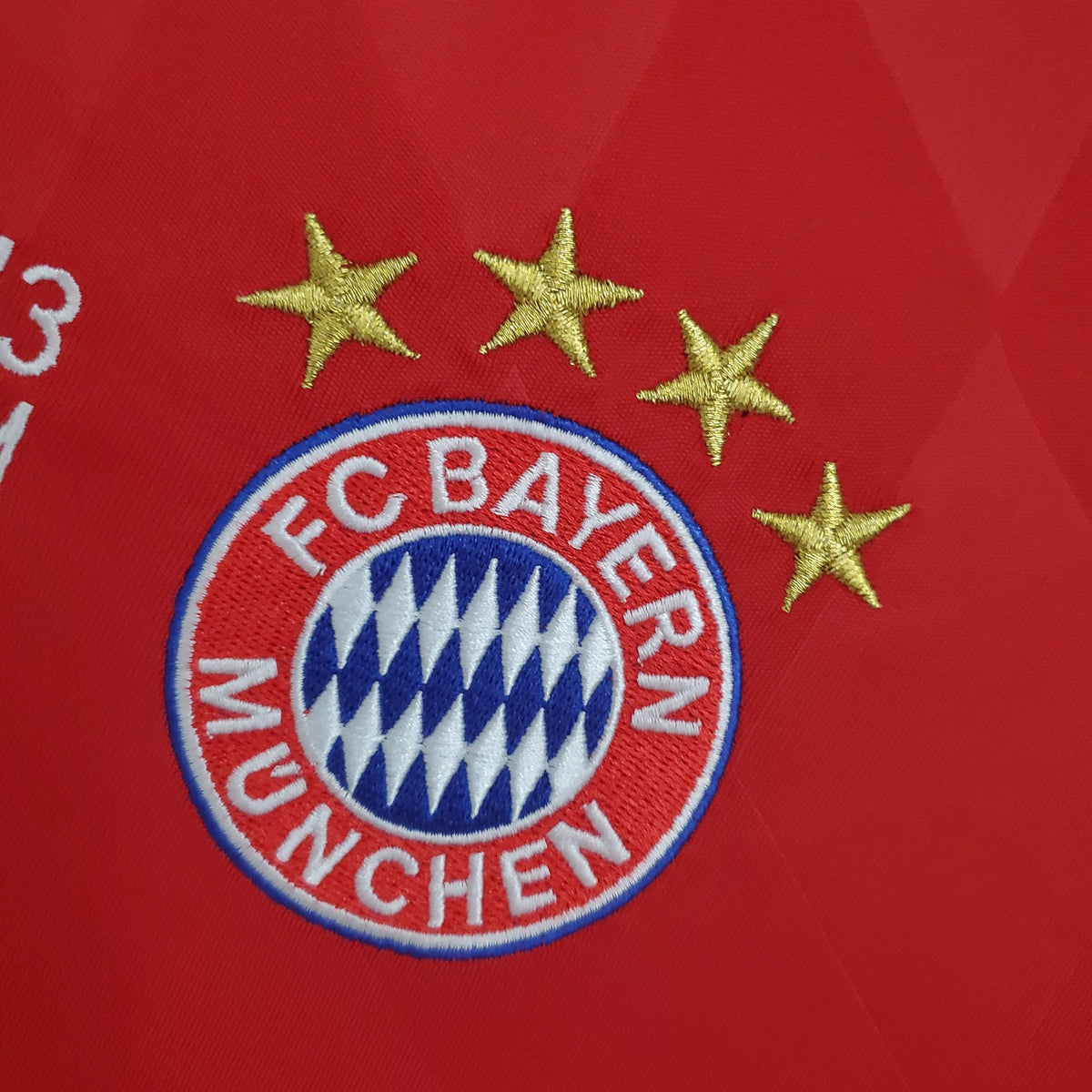 Camisola Bayern Munique Principal Edição Especial Liga dos Campeões 13/14 Retro - Manga Comprida
