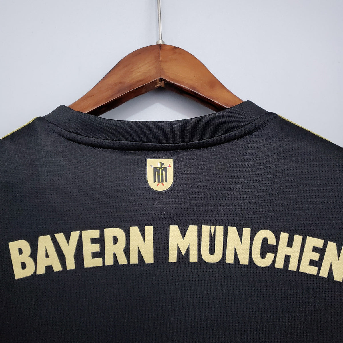 Camisola Bayern Munique Alternativa 21/22 Retro