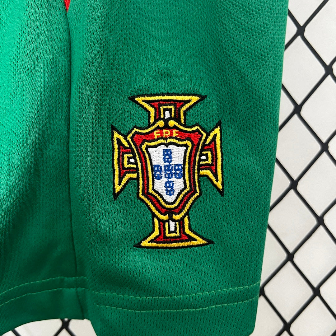 Kit Portugal Principal Criança 2004