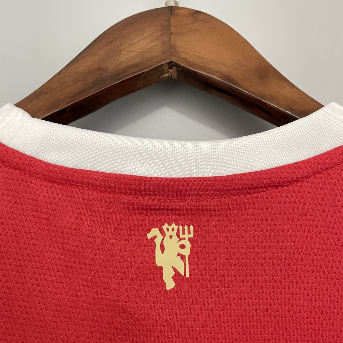 Camisola Manchester United Principal 21/22 Retro