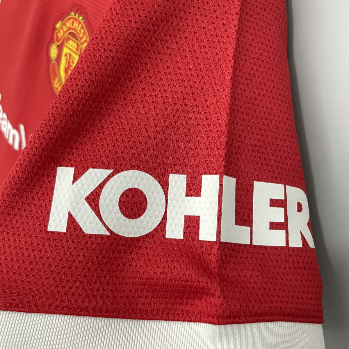 Camisola Manchester United Principal 21/22 Retro