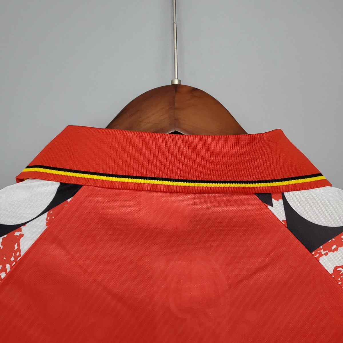 Camisola Bélgica Principal 95/96 Retro