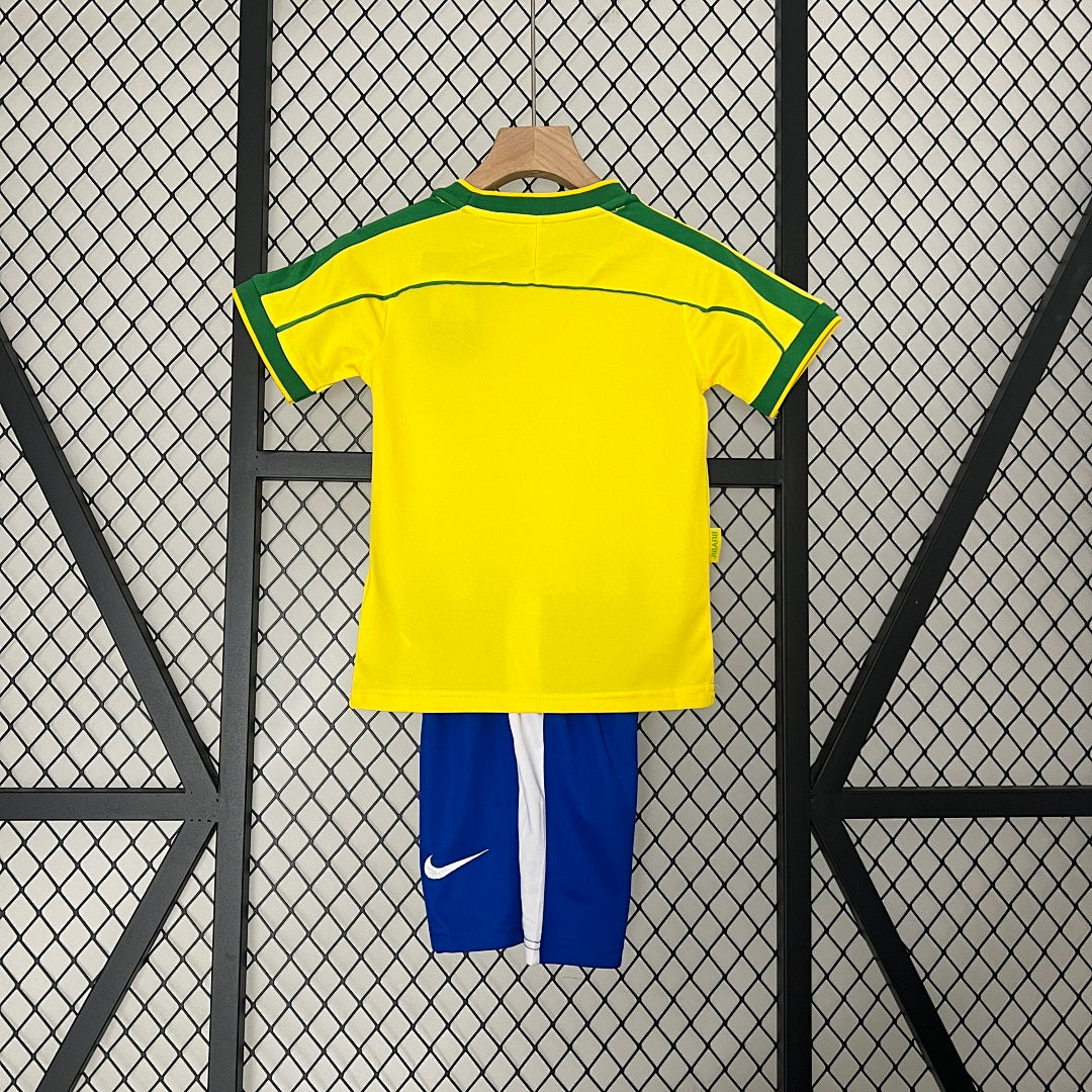 Kit Brasil Principal Criança 1998