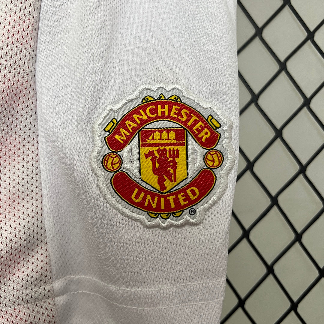 Kit Manchester United Principal Criança 12/13