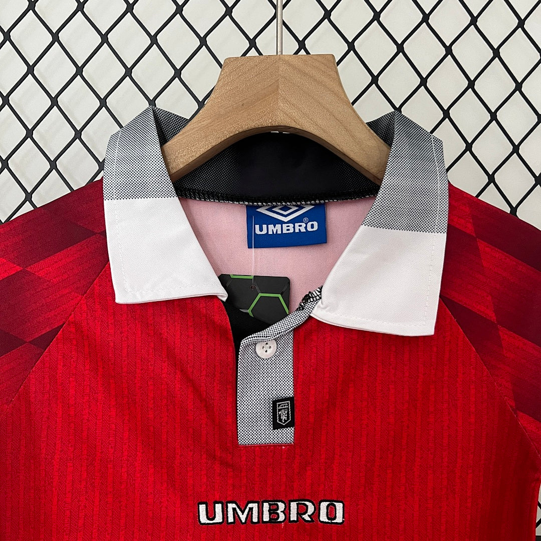 Kit Manchester United Principal Criança 96/97