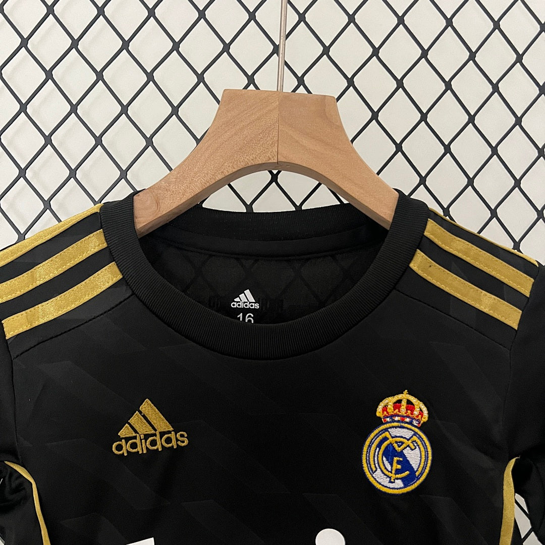 Kit Real Madrid Alternativa Criança 11/12